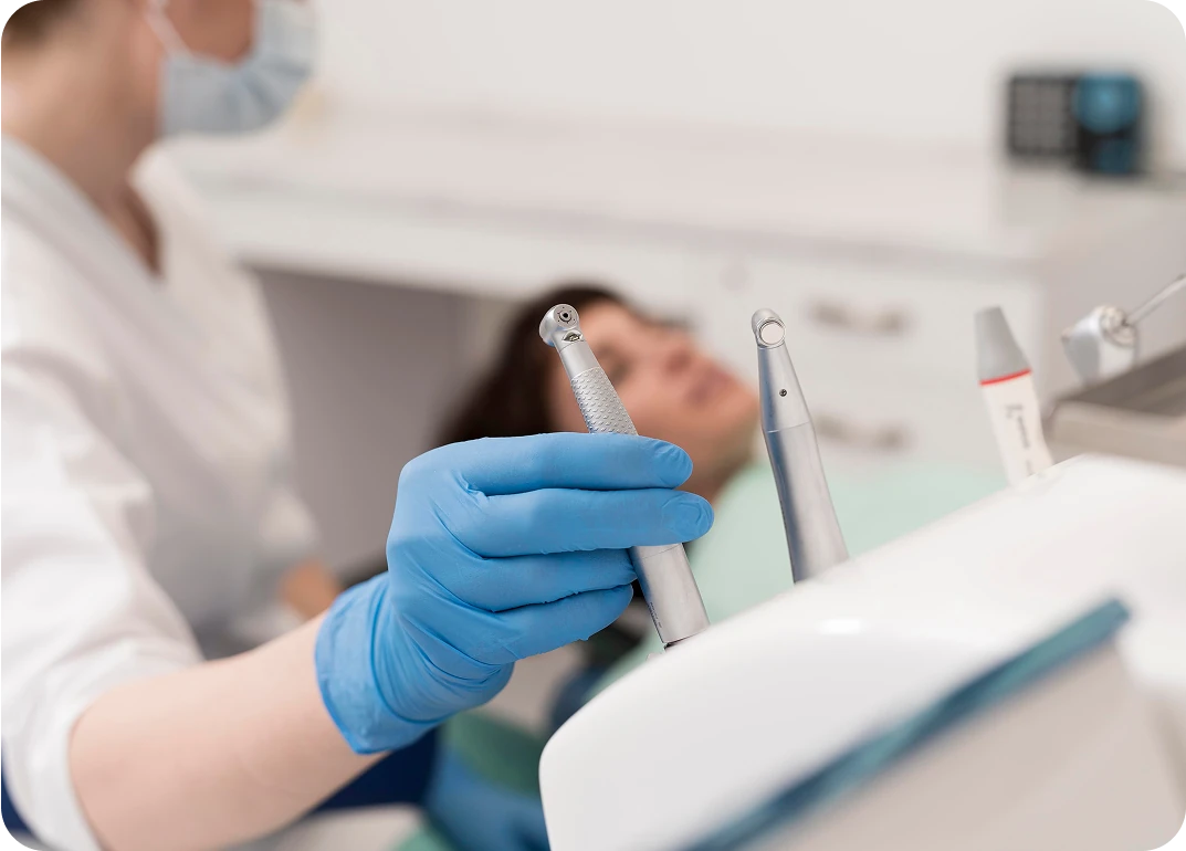 dentist starting the treatment