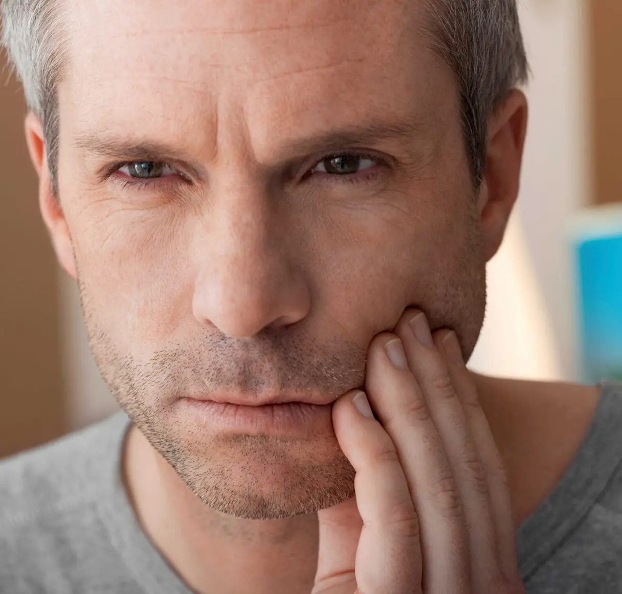Chipped Tooth Repair (Broken Tooth Repair) Chipped Tooth Repair (Broken Tooth Repair)