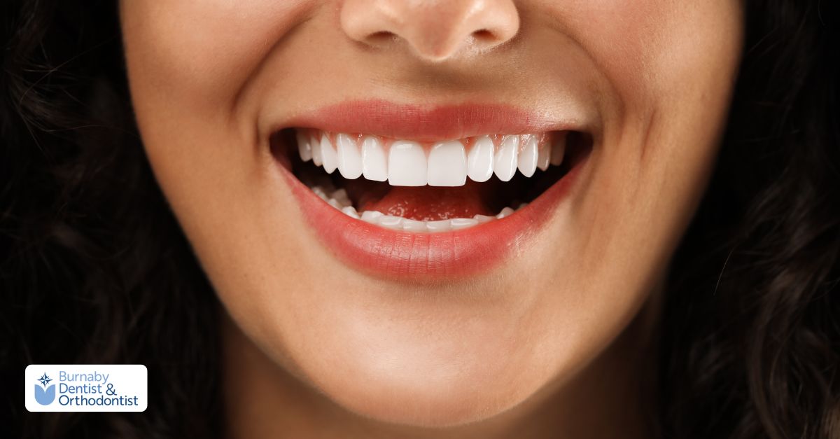 a wmoan smiling having the dental 